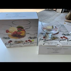 8 desert/fruit/appetizer bowels -NIB